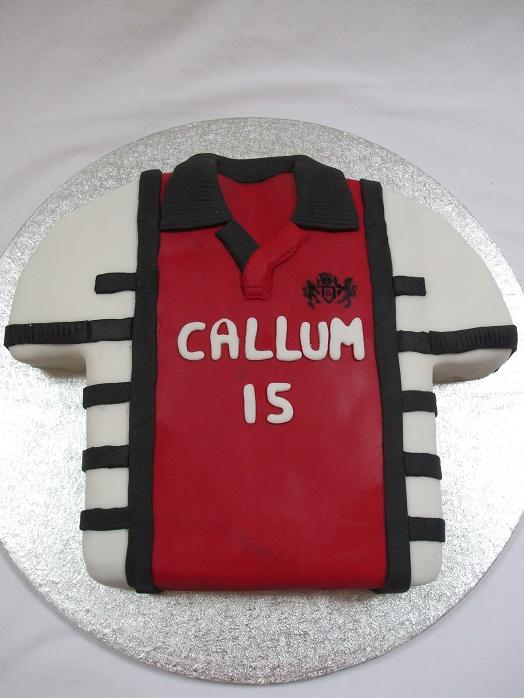 glosrugbyshirtcake.JPG