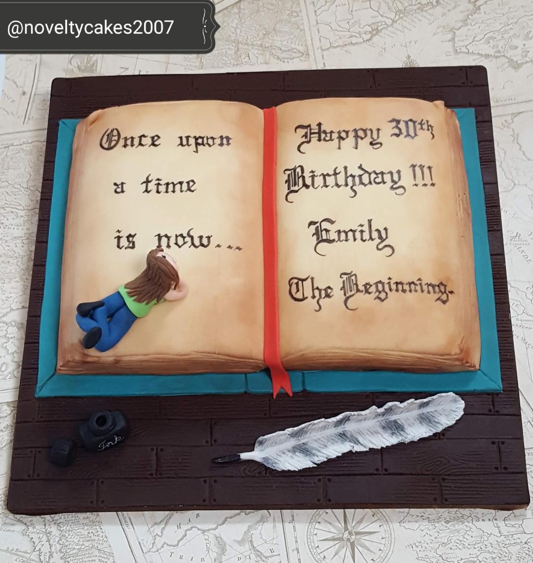 oldbookcake.jpg